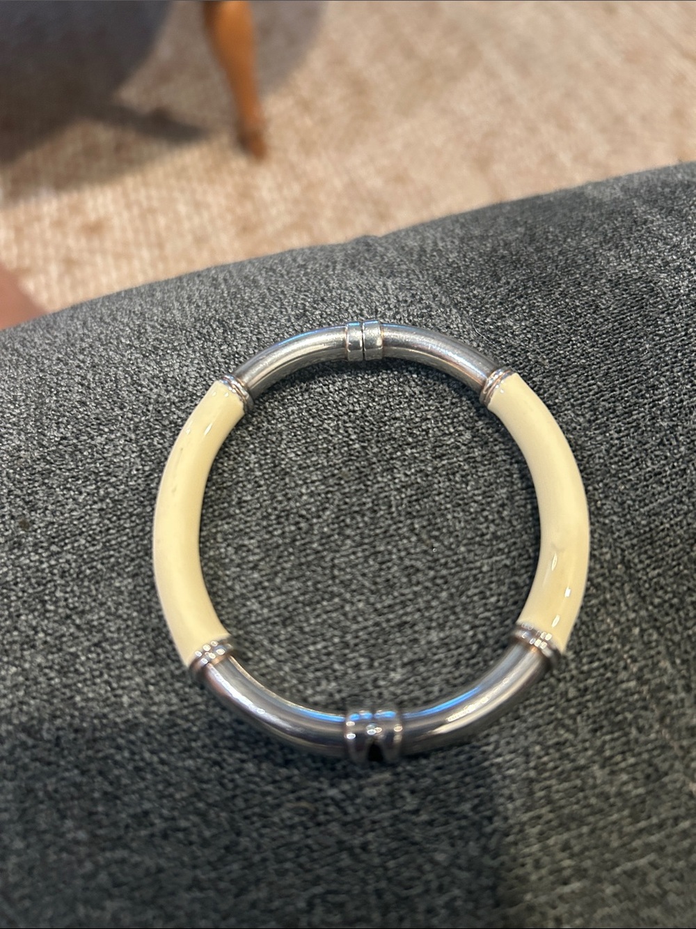 Women’s Colorful Enamel and Silver Hoop Bracelet Set - Red, Teal, Black, Cream - Picture 5 of 6